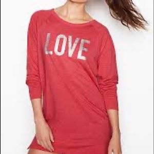Victoria's Secret Intimates & Sleepwear - NWT Victoria’s Secret Sleepshirt Victoria's Secret Intimates & Sleepwear - NWT Victoria’s Secret Sleepshirt
